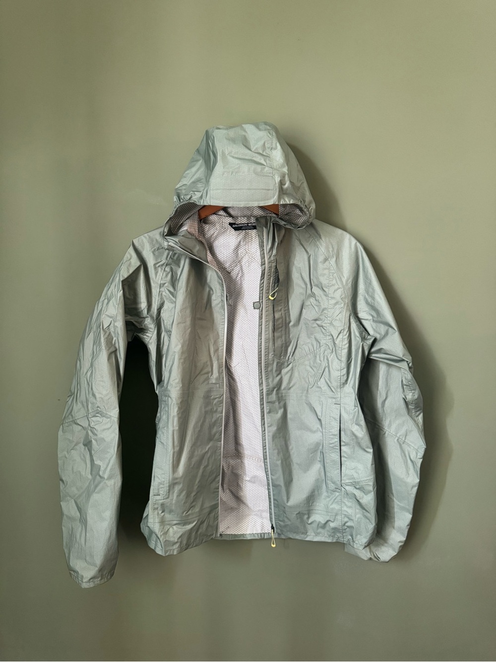 Salomon Running Waterproof Packable Jacket - light sage color - Picture 6 of 6